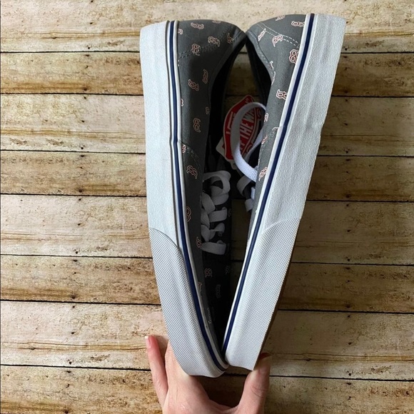 Red Sox Vans - Picture 7 of 7